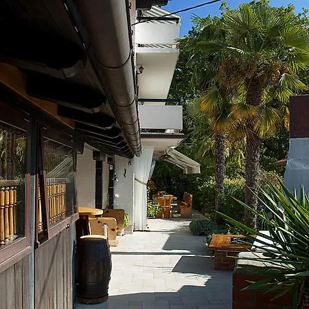 Paolija App2 Apartment *